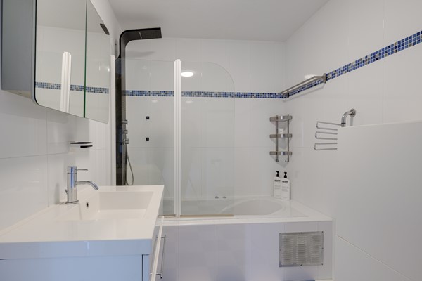 Medium property photo - Alikruiksingel 4, 2492 SC Den Haag